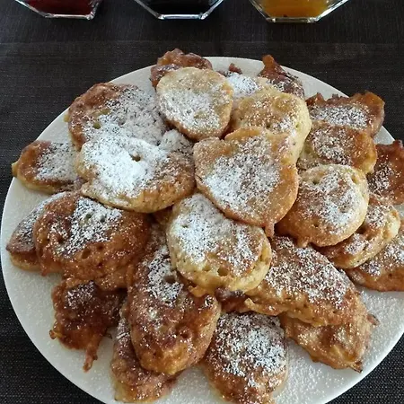 Bed & Breakfast Pod 5 3*