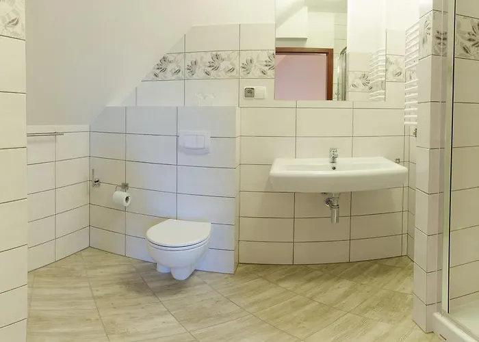 Bed & Breakfast Pod 5